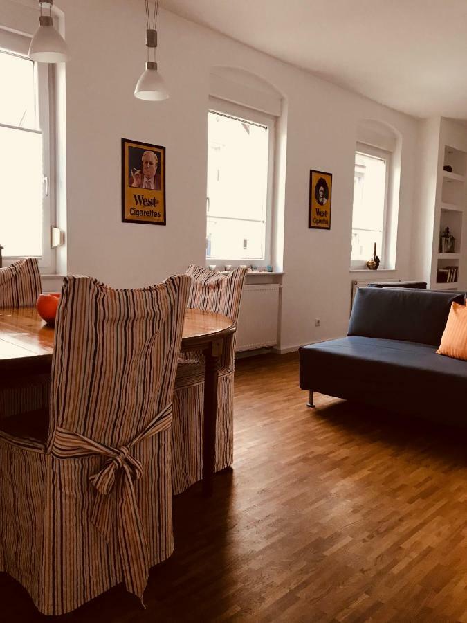 Modernes Apartment - Neustadt/Weinstrasse Stadt Neustadt an der Weinstraße Exterior foto